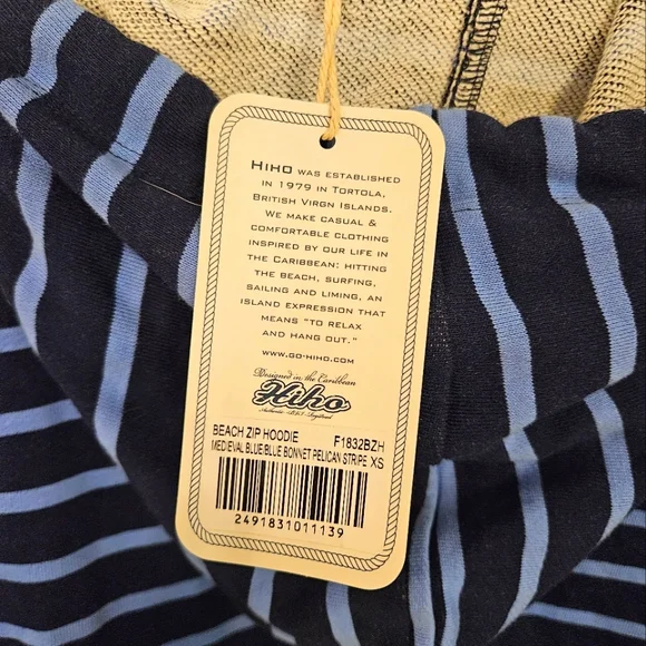 Beach Zip Hoodie NWT - Picture 14 of 15